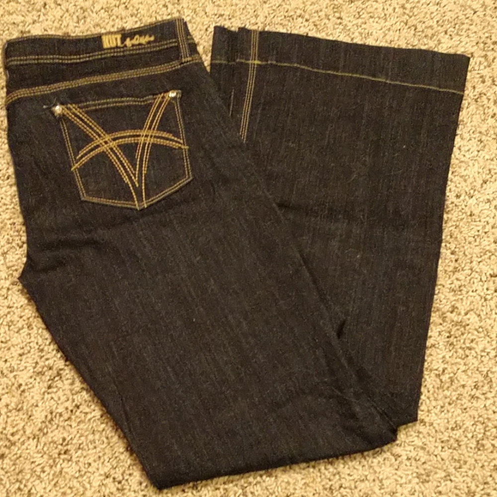 Kut from the Kloth Maggy Flare, size 12